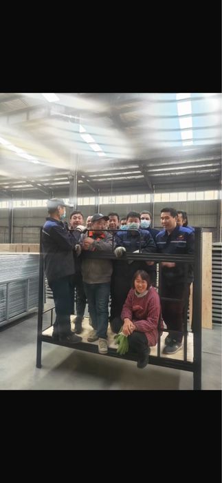 Двухьярусный кровать прочный