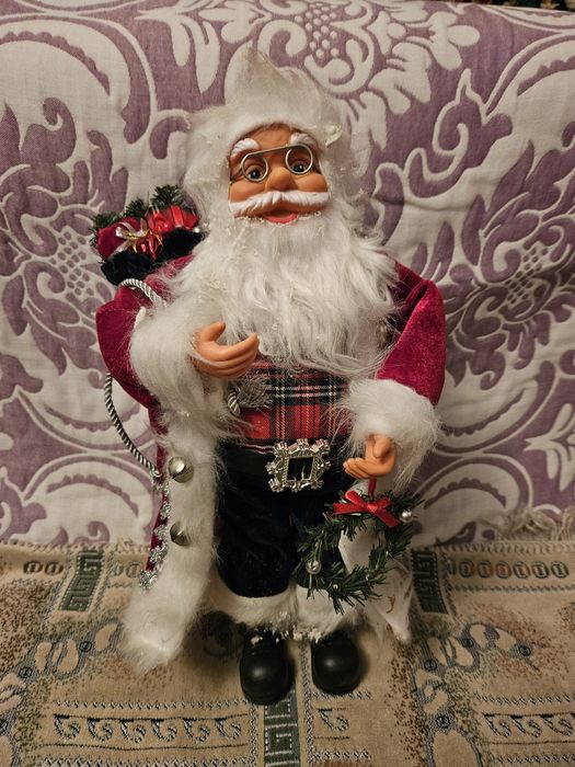 Новогодний Дед мороз