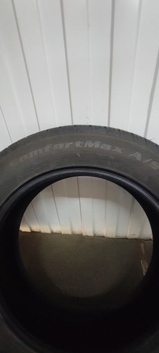 215/60/17 Продам пару