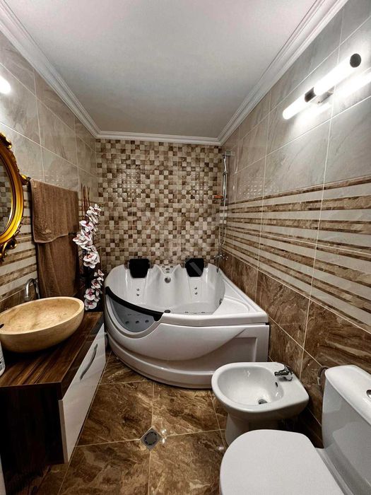 Продава се Тристаен апартамент в к.к. Слънчев бряг - 100 кв.м за 1400 €/кв.м - Снимка #6