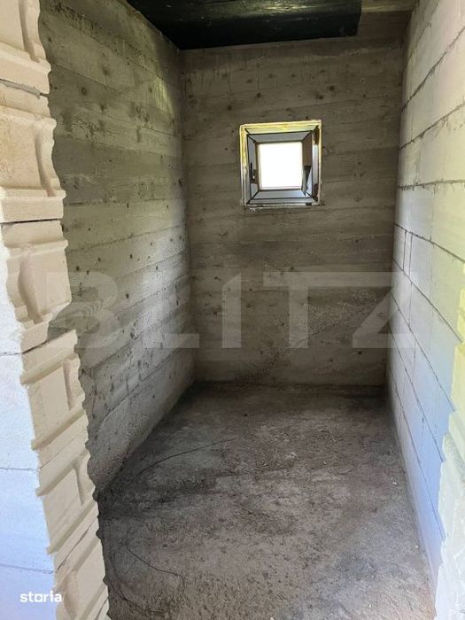 Cabana 5 camere, teren de 1000 mp, Valea Ierii