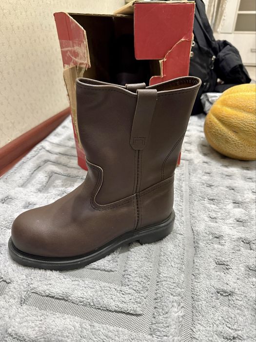 Red wings USA EU 39