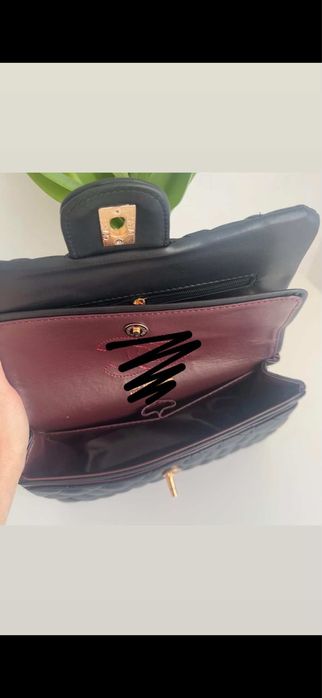 Geanta neagra medie