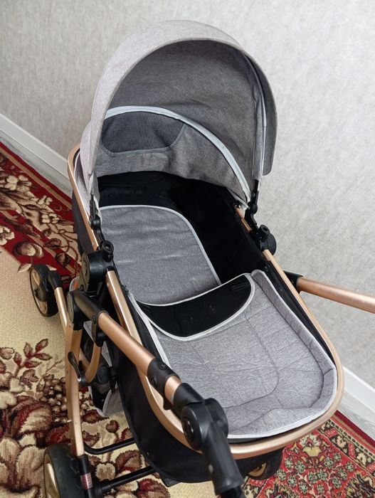 Продам детскую коляску