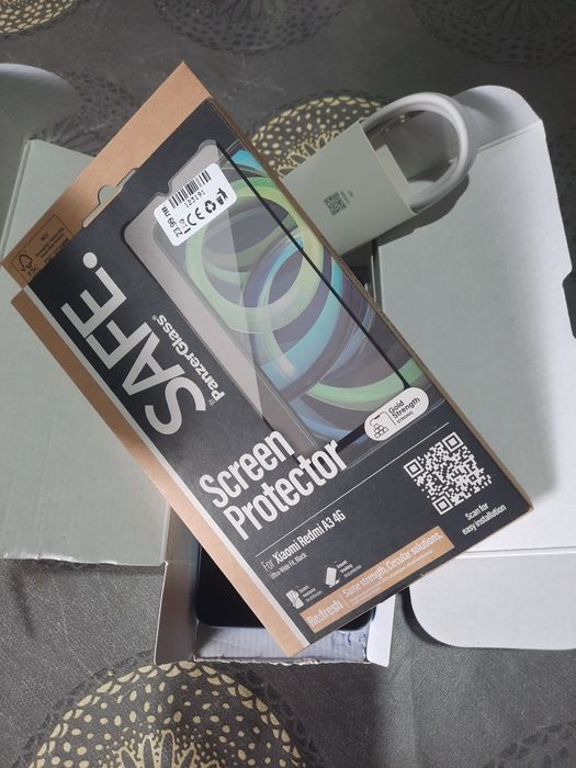 119лв.с Протектор чисто Нов Xiaomi Redmi A3