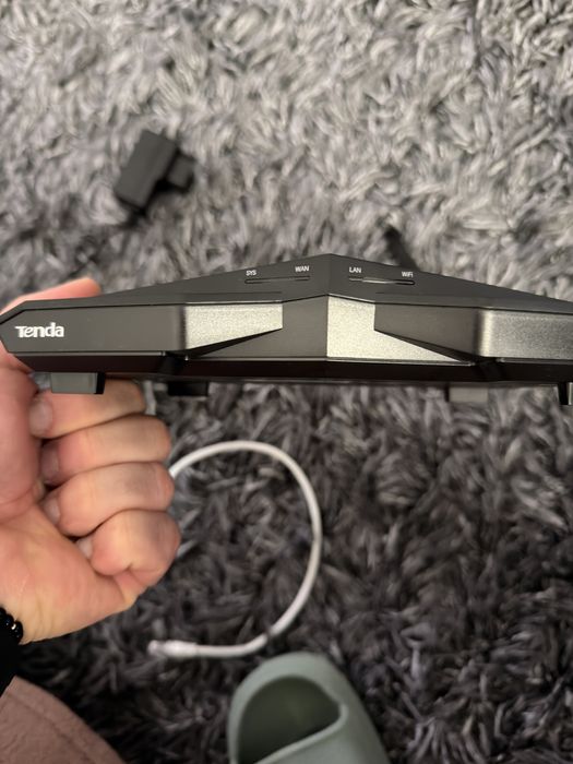 Router Wireless Tenda AC10, Gigabit, Dual-Band AC1200