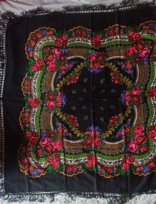 Павлопосадская шаль