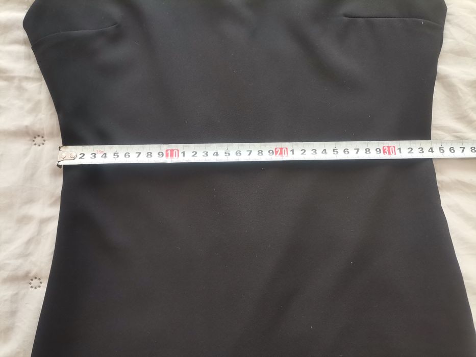 Елегантна дамска рокля