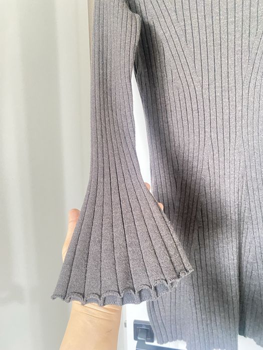 Продам новое платье