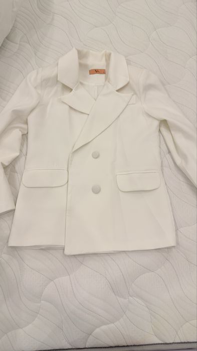 Продам костюм  размер S