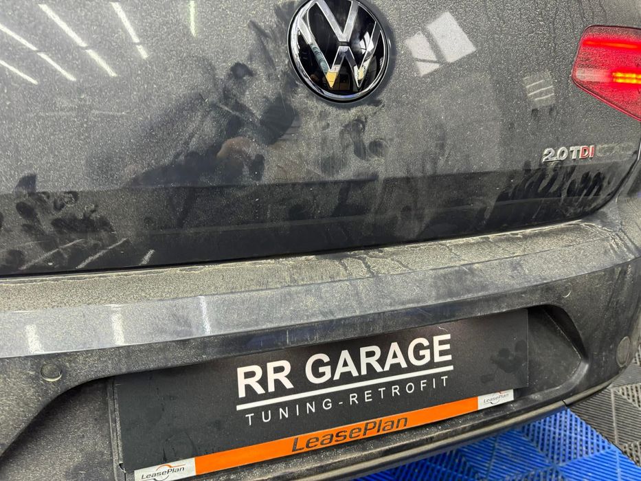 Camera mers inapoi masarier video originala VW PASSAT B8 ARTEON GOLF