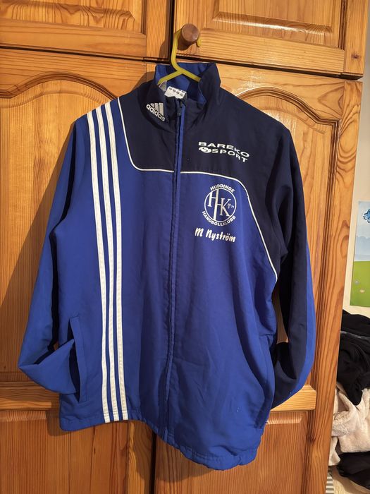 Горница на Adidas