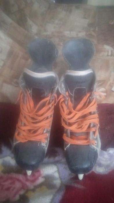Фирма каньков BAUER. APX. VAPOR. 42 размер
