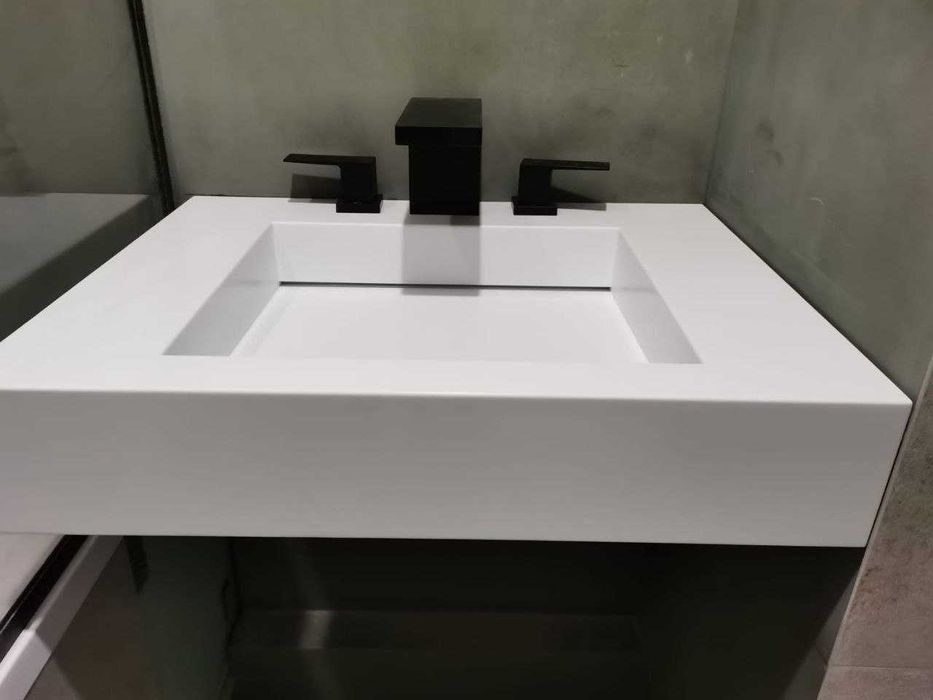 Умывальник (раковина) в ванную комнату из камня (акрил, кварц)