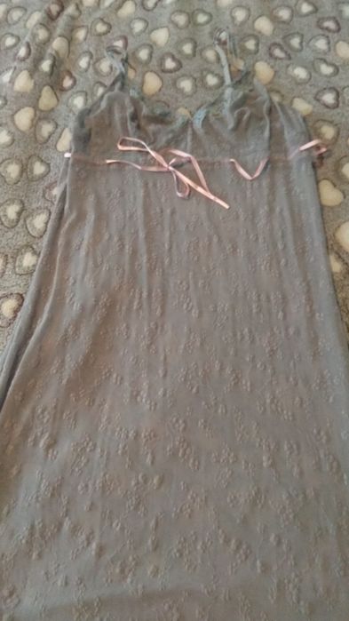 Потници, корсети, бюстиета