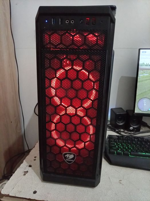 Igrovoy kompyuter sotiladi. Holati yanggi kelishamiz tel qilinglar