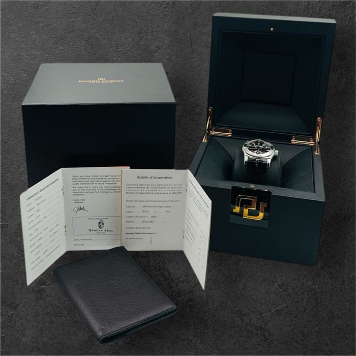 Roger Dubuis EasyDiver мъжки лимитиран часовник