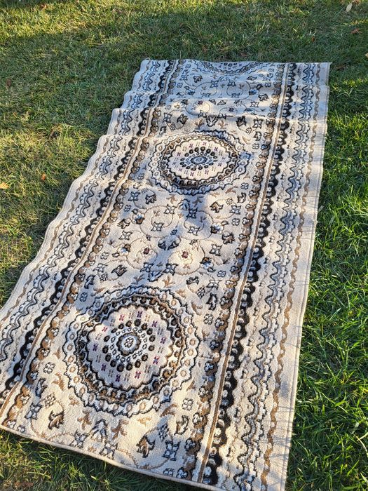 Ковры ,дорожки разные