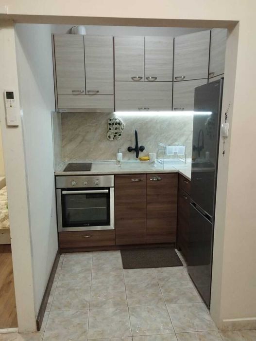 Продава се Двустаен апартамент в Пловдив, Център - 48 кв.м за 1980 €/кв.м - Снимка #4