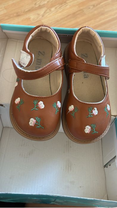 Продам вещи на девочку .