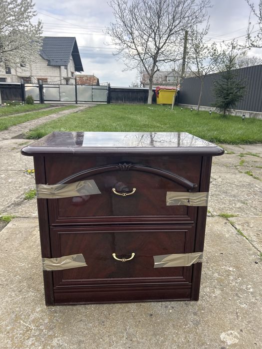 noptiera lemn masiv ( vintage)