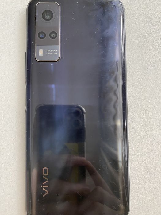 Продам телефон vivo 31