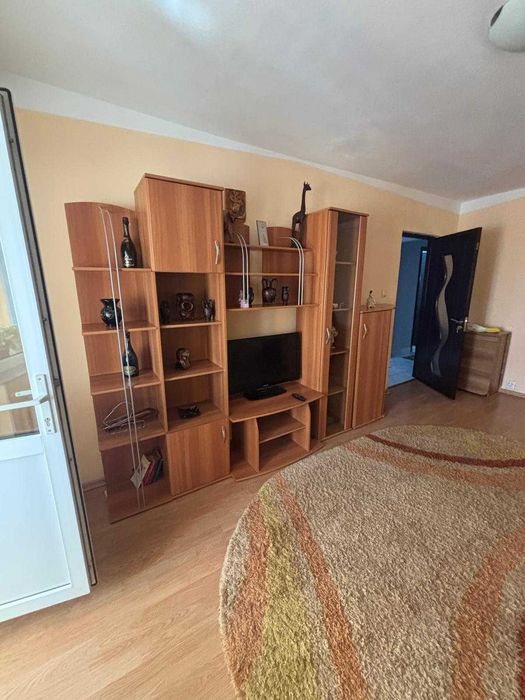 inchiriere apartament cu 3 camere + loc de parcare Zona Inel 1 ,Eden