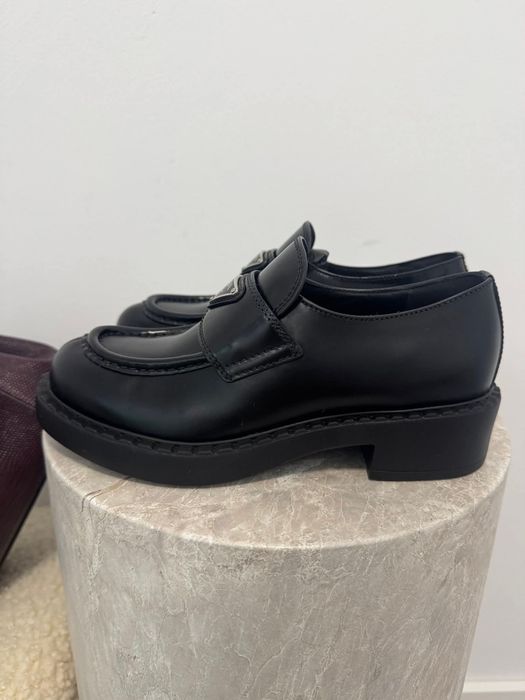 Loafers Prada impecabili