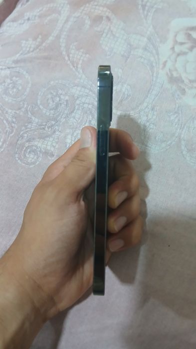 iPhone 12 pro sotiladi