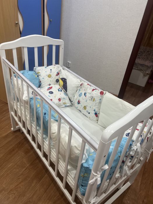 Детский кровать