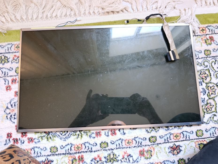 Матрица для ноутбука LTN184KT01 / 18,4" / 30 pin /