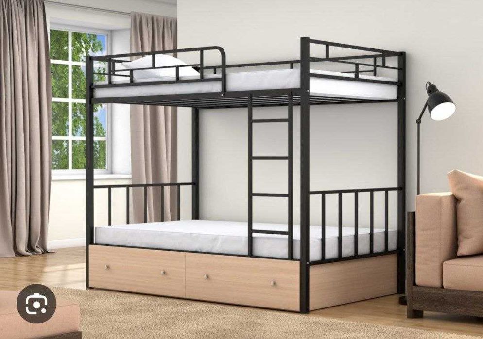 Кровать двух ярусная