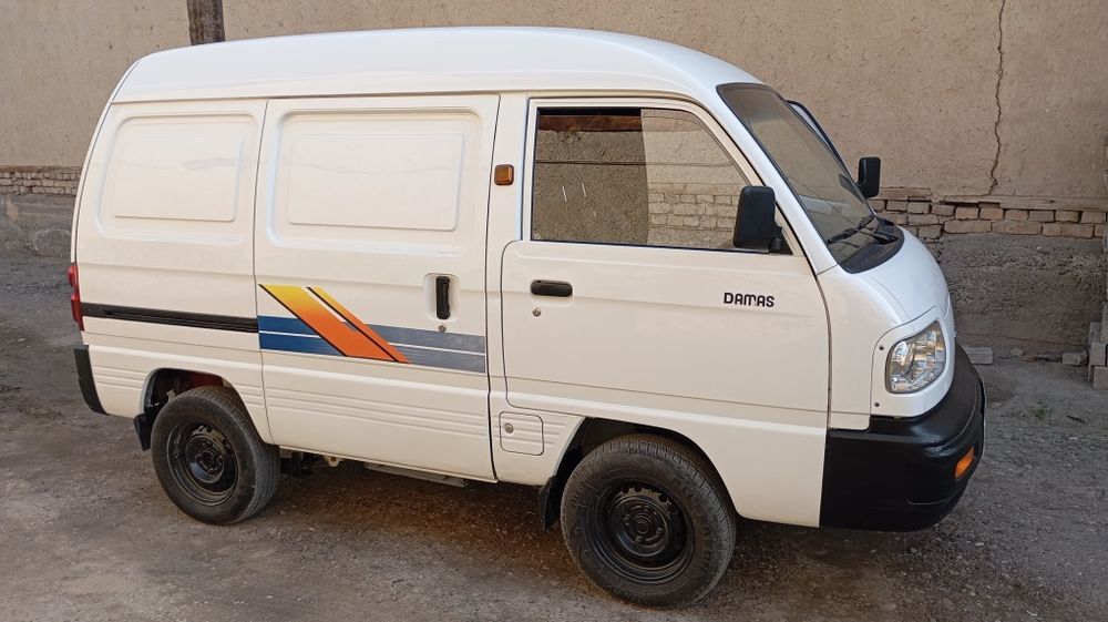 Chevrolet Van 2012 — 3