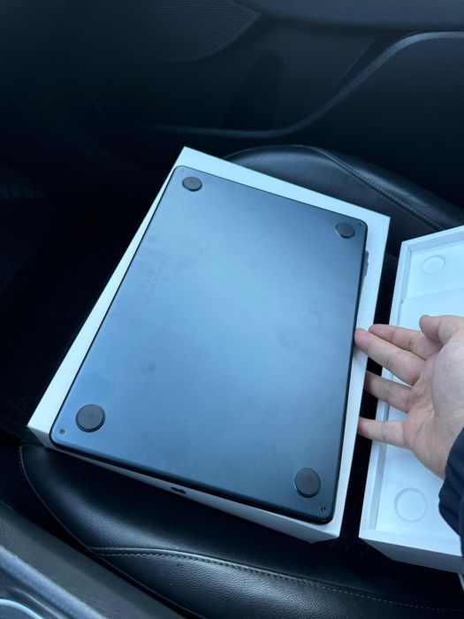 Macbook Air m2 8/256