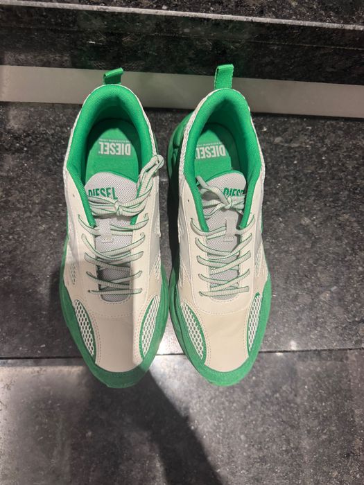 Мъжки Мрежести спортни обувки S-Serendipity с велур и еко кожа
DIESEL