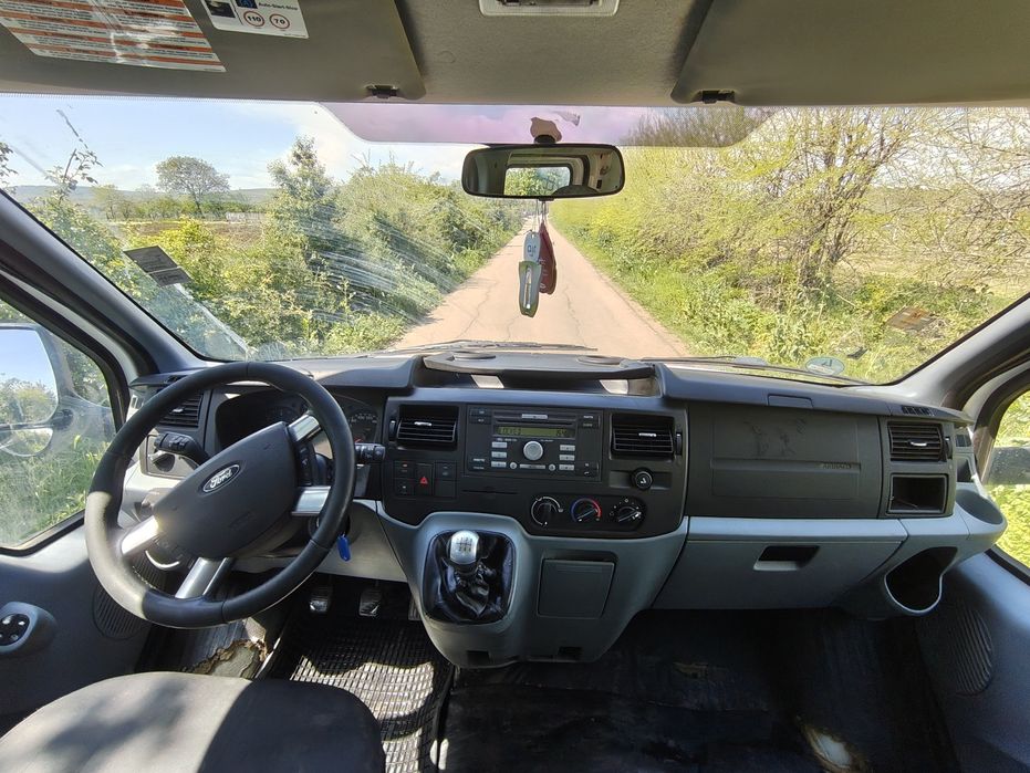 Ford Transit Doka 6 Locuri - 2.2 Diesel - 125 CP - 2013