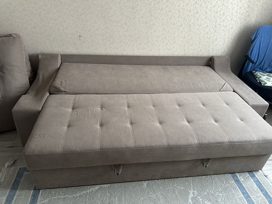 Продам диван, раскладывается