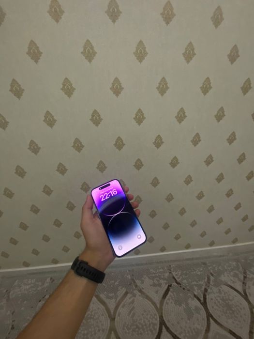 Iphone 14 pro (purple)