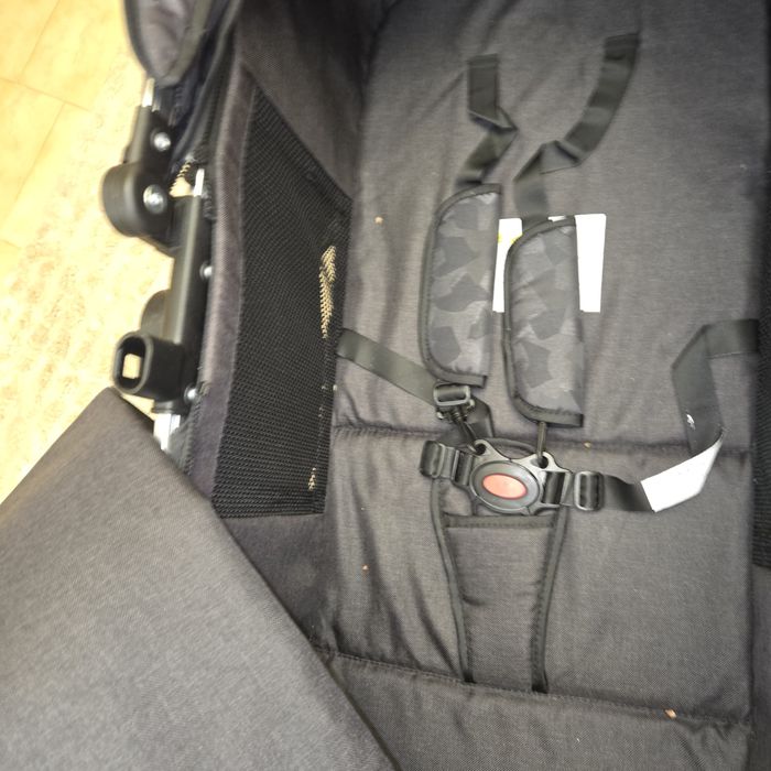 Бебешка количка Мони