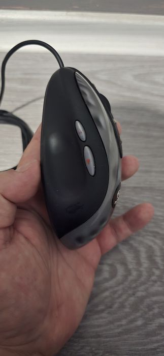 Оригинална Logitech MX518 (2005) – отлична, работеща, без забележки