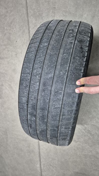 Гуми Michelin 235/45 R17