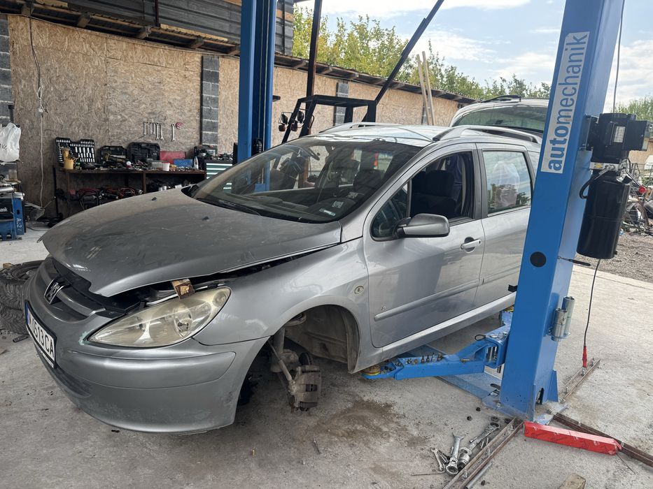Пежо 307 1.6 дизел 2005 Г само на части