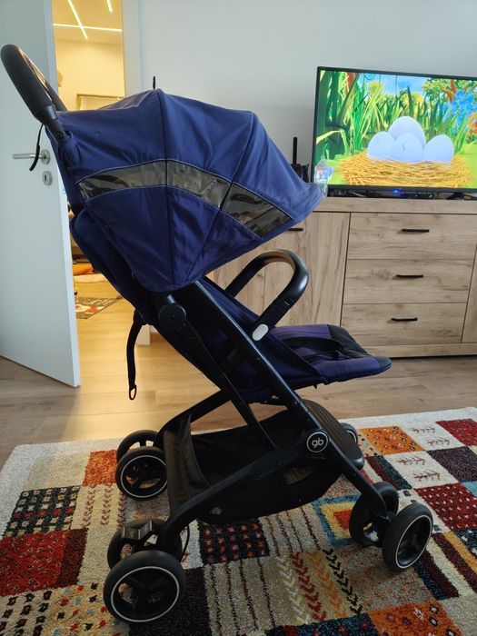 Бебешка количка GB Qbit+
GB