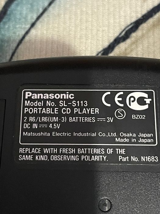 Panasonic SL-S113 Portable CD Player - Made in Japan - Complet