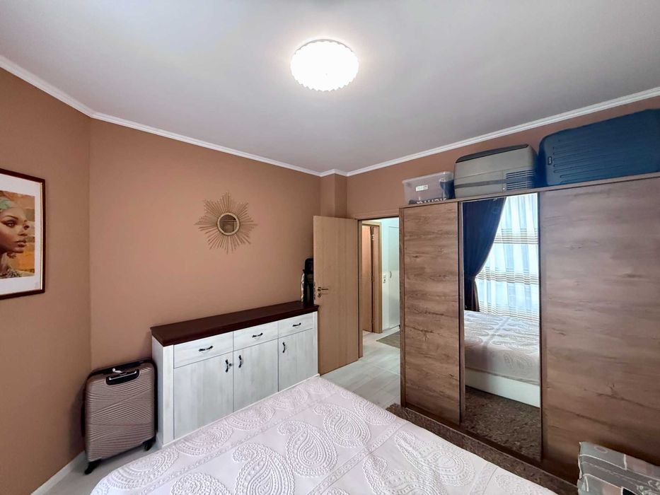 Напълно обзаведен 2стаен апартамент в квартал Бриз до Паркмарт