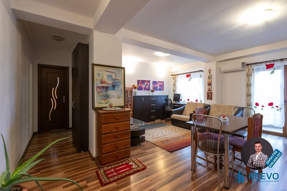 PROPRIETAR 2 cam et2 în  vilă + PARCARE"in pret Gradina cu magnolii"