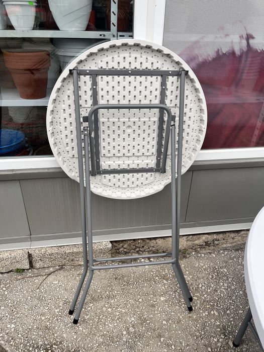 Маса за кетъринг куфар кръгла/ столове шивари