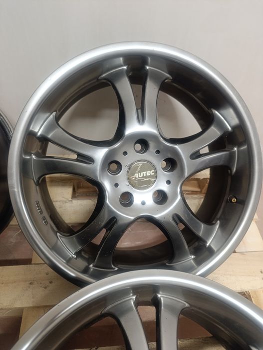 Джанти 5х114,3 18