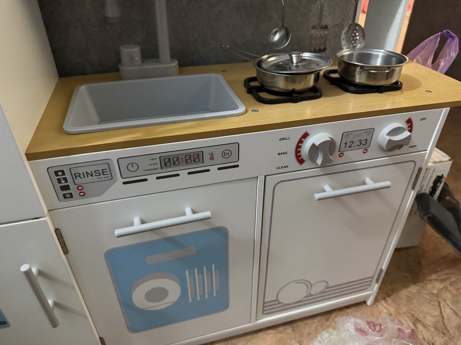 Детская кухня прочная СРОЧНО