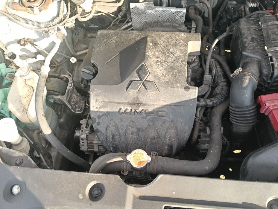 Dezmembrez Mitsubishi ASX Motor 1.6 BENZINA Manuala Suseni • OLX.ro